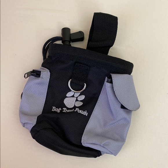 Black and Gray Dog Treat Pouch - Picture 1 of 7